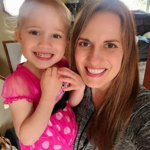 Meet your Posher, Tara